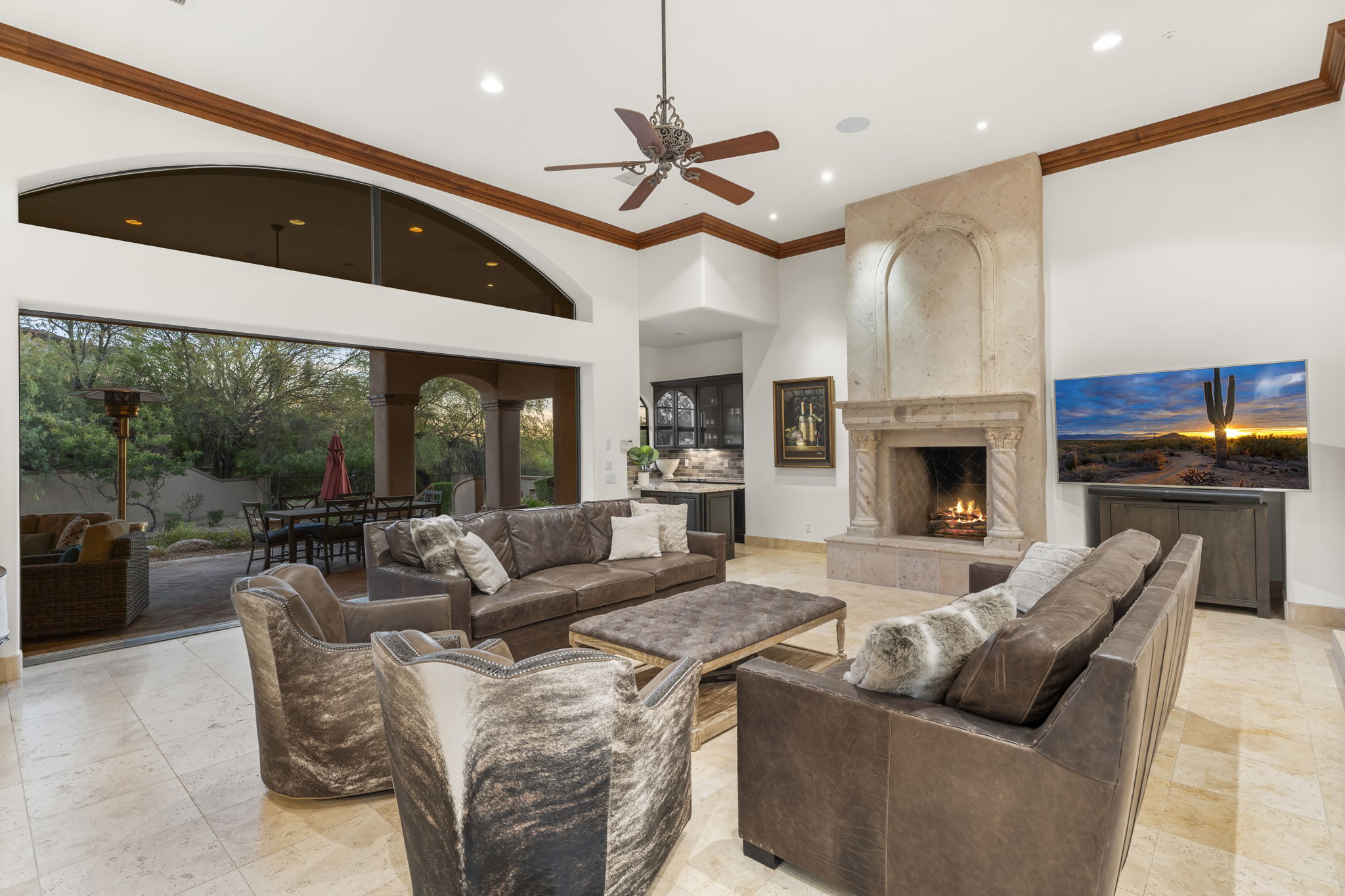 9820 E Thompson Peak Pkwy #602 — Listed by Paul Haley
